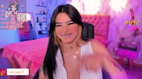 Snapshot of cute_sarita18 chatting on October 28, 2025, 4:16 am Sarita online show from October 28, 2025, 4:16 am