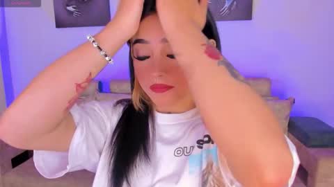 Snapshot of cute_sarita18 chatting on November 26, 2025, 2:34 am Sarita online show from November 26, 2025, 2:34 am