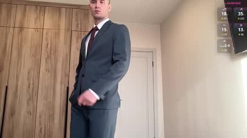 cute_skywalker online show from February 23, 2026, 8:22 am