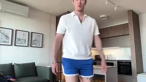 Snapshot of cute_skywalker chatting on July 4, 2026, 7:03 am cute_skywalker online show from July 4, 2026, 7:03 am