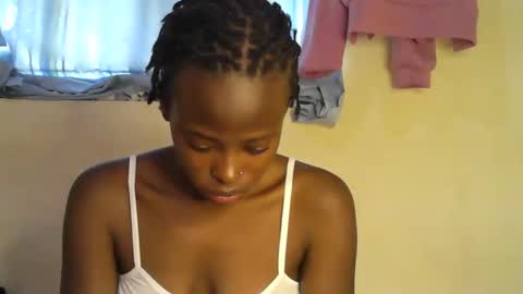 cute_sonny online show from October 15, 2025, 6:57 am