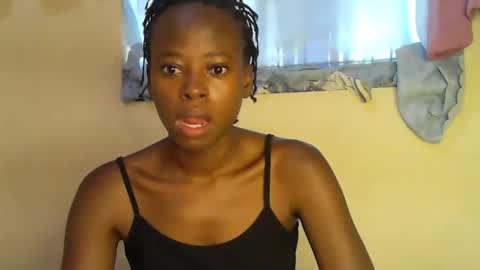 cute_sonny online show from October 16, 2025, 6:14 am