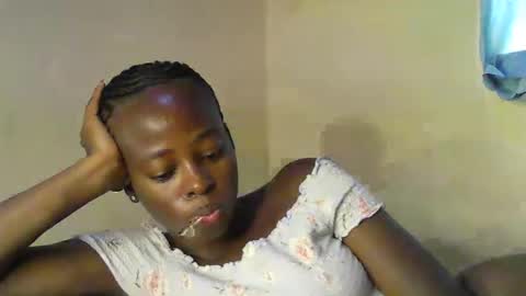 cute_sonny online show from March 16, 2026, 5:44 am