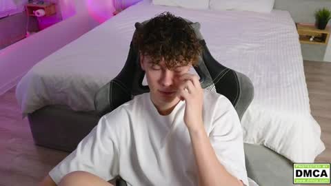 Snapshot of cute_thomas chatting on December 7, 2024, 6:04 pm Thomas - online show from December 7, 2024, 6:04 pm