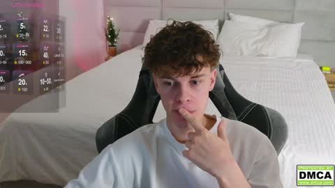 Snapshot of cute_thomas chatting on December 21, 2024, 8:00 pm Thomas - online show from December 21, 2024, 8:00 pm