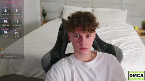 Snapshot of cute_thomas chatting on December 29, 2024, 7:39 am Thomas - online show from December 29, 2024, 7:39 am