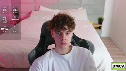 Snapshot of cute_thomas chatting on February 3, 2025, 8:13 pm Thomas - online show from February 3, 2025, 8:13 pm