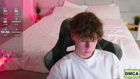 Snapshot of cute_thomas chatting on February 4, 2025, 2:17 am Thomas - online show from February 4, 2025, 2:17 am