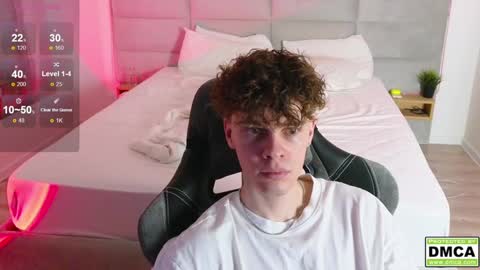 Snapshot of cute_thomas chatting on February 4, 2025, 6:06 pm Thomas - online show from February 4, 2025, 6:06 pm