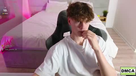 Snapshot of cute_thomas chatting on February 12, 2025, 2:45 am Thomas - online show from February 12, 2025, 2:45 am