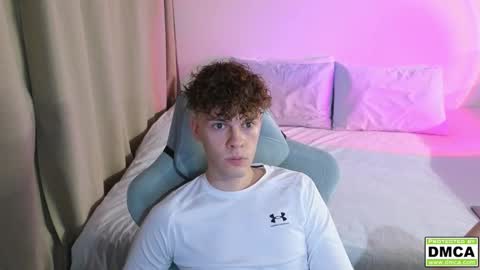 Snapshot of cute_thomas chatting on October 18, 2025, 7:14 pm Thomas - online show from October 18, 2025, 7:14 pm