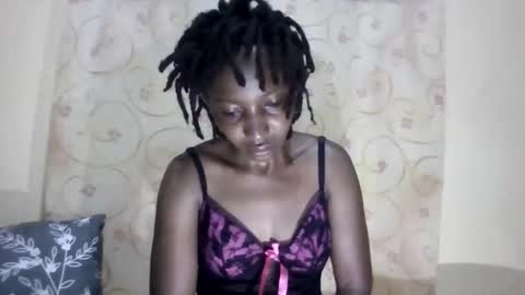 Snapshot of cute_xeniah chatting on September 15, 2025, 2:33 am cute_xeniah online show from September 15, 2025, 2:33 am