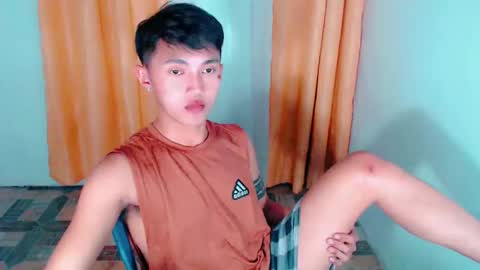 Snapshot of cuteasiancock98 chatting on January 2, 2025, 11:52 am Steph online show from January 2, 2025, 11:52 am