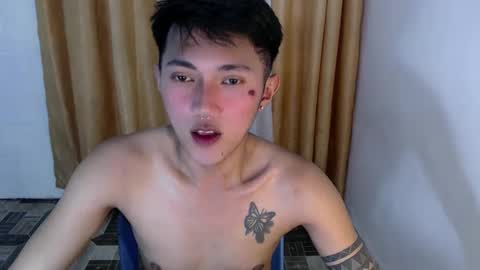 Snapshot of cuteasiancock98 chatting on January 3, 2025, 1:36 pm Steph online show from January 3, 2025, 1:36 pm