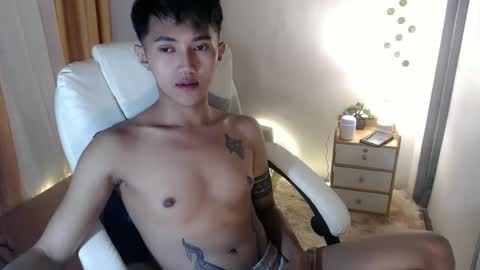 Snapshot of cuteasiancock98 chatting on February 2, 2025, 10:17 pm Steph online show from February 2, 2025, 10:17 pm