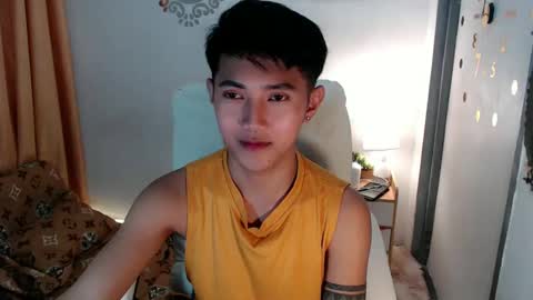 Snapshot of cuteasiancock98 chatting on February 7, 2025, 4:03 pm Steph online show from February 7, 2025, 4:03 pm