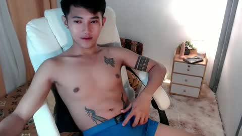 Snapshot of cuteasiancock98 chatting on February 12, 2025, 7:02 pm Steph online show from February 12, 2025, 7:02 pm