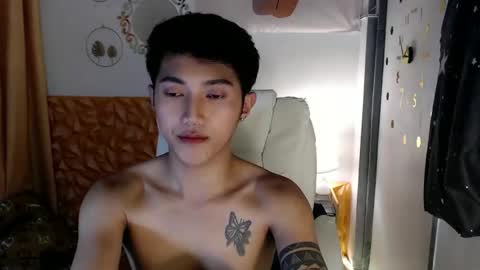 Snapshot of cuteasiancock98 chatting on March 3, 2025, 5:53 am Steph online show from March 3, 2025, 5:53 am