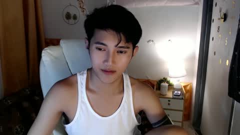 Snapshot of cuteasiancock98 chatting on March 4, 2025, 5:53 am Steph online show from March 4, 2025, 5:53 am