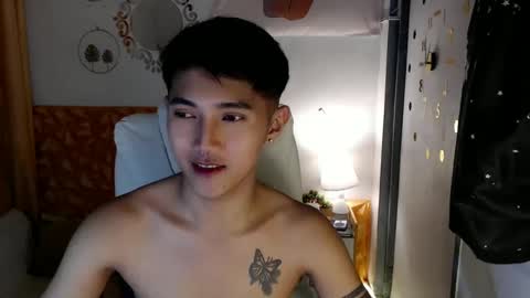 Snapshot of cuteasiancock98 chatting on March 5, 2025, 4:57 pm Steph online show from March 5, 2025, 4:57 pm