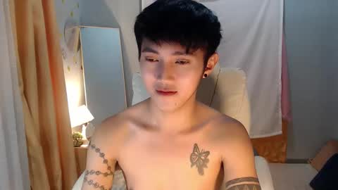 Snapshot of cuteasiancock98 chatting on October 17, 2025, 6:54 pm Steph online show from October 17, 2025, 6:54 pm