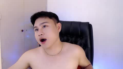 Snapshot of cuteasianlee chatting on February 2, 2026, 9:13 pm cuteasianlee online show from February 2, 2026, 9:13 pm