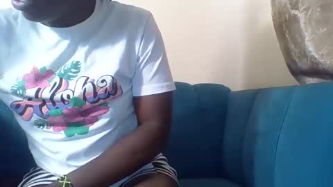 Snapshot of cuteberry87 chatting on November 8, 2025, 10:26 am Cuteberry87 online show from November 8, 2025, 10:26 am