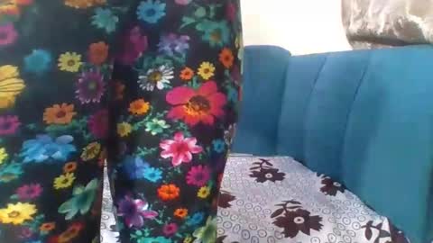 Snapshot of cuteberry87 chatting on November 15, 2025, 7:27 am Cuteberry87 online show from November 15, 2025, 7:27 am