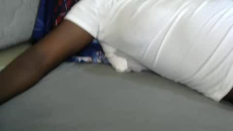 VALLARY online show from March 12, 2026, 8:20 am