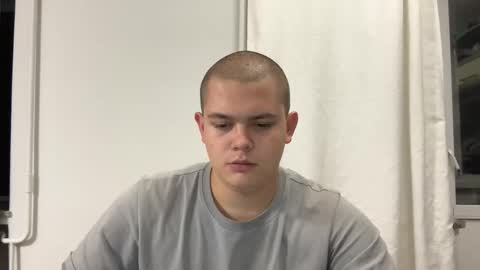 Snapshot of cutebutnaughty_ chatting on October 7, 2025, 6:16 pm Alex online show from October 7, 2025, 6:16 pm