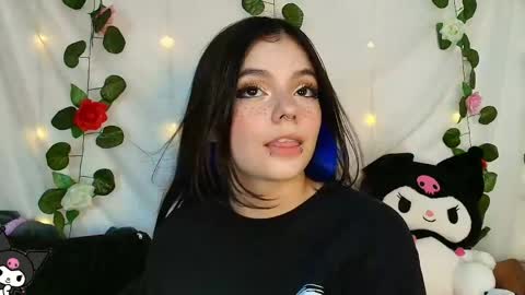 Snapshot of cutee_andrea chatting on May 26, 2026, 2:18 am Andrea 3 online show from May 26, 2026, 2:18 am