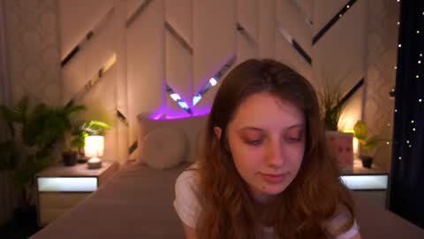 Snapshot of cuteefoxy chatting on February 10, 2026, 3:27 pm Foxy online show from February 10, 2026, 3:27 pm