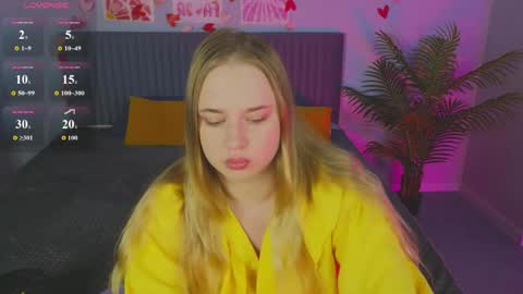 Amyy online show from June 9, 2026, 1:17 am
