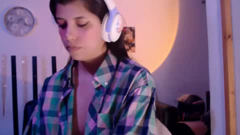 haome online show from November 10, 2025, 3:38 am