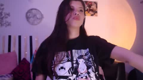 haome online show from December 22, 2025, 9:23 pm