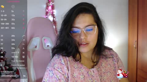 Snapshot of cutejess45 chatting on December 17, 2024, 8:34 am tell me jess   online show from December 17, 2024, 8:34 am