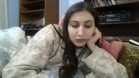 cutekattie online show from February 17, 2026, 2:46 pm