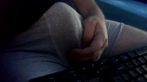 Snapshot of cuteman88 chatting on June 28, 2026, 12:22 pm Cuteman online show from June 28, 2026, 12:22 pm