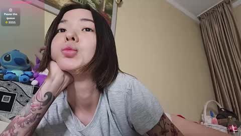 Snapshot of cutemindxo chatting on June 5, 2026, 4:56 pm Niia online show from June 5, 2026, 4:56 pm