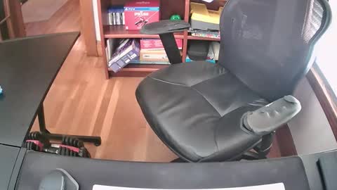 Snapshot of cutenerd15 chatting on November 24, 2025, 7:46 pm cutenerd15 online show from November 24, 2025, 7:46 pm