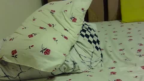 Snapshot of cutermilly chatting on December 20, 2024, 9:21 am cutermilly online show from December 20, 2024, 9:21 am