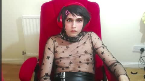 Snapshot of cutest_princess chatting on November 6, 2025, 10:54 pm cutest_princess online show from November 6, 2025, 10:54 pm