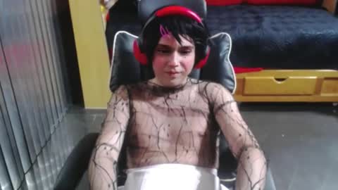 cutest_princess online show from April 16, 2026, 1:28 am