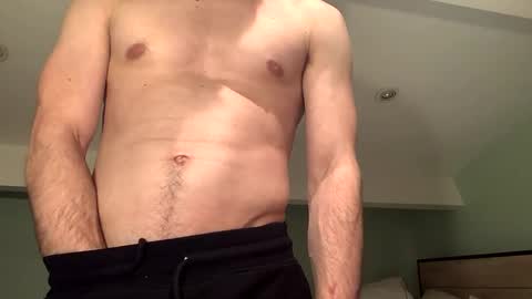 Snapshot of cutesubtwink101 chatting on February 1, 2025, 12:18 am cutesubtwink101 online show from February 1, 2025, 12:18 am