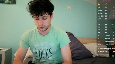 cutesubtwink101 online show from November 10, 2025, 4:00 am