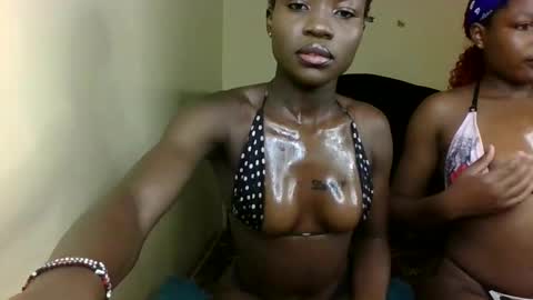 cutey_mara online show from May 16, 2026, 5:48 am