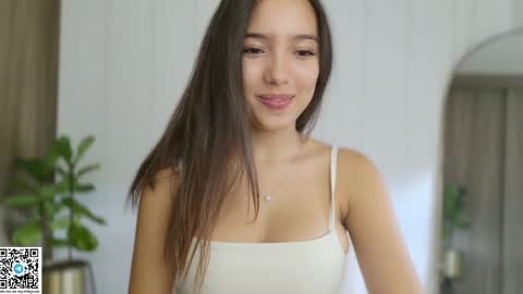 Snapshot of cutie18_angel chatting on May 12, 2026, 6:38 pm angela online show from May 12, 2026, 6:38 pm