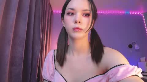 Snapshot of cutie_bellle chatting on January 6, 2025, 7:31 am belle online show from January 6, 2025, 7:31 am