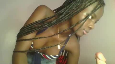 Snapshot of cutie_choco chatting on October 31, 2025, 8:32 pm cutie_choco online show from October 31, 2025, 8:32 pm