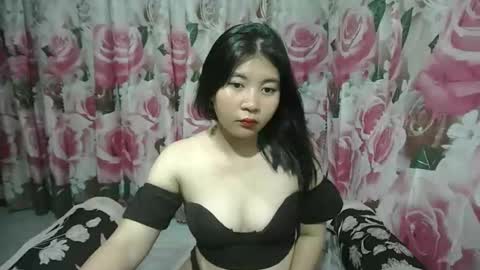 Snapshot of cutie_ethel chatting on April 29, 2026, 10:52 am cutie_ethel online show from April 29, 2026, 10:52 am